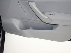 2013款 1.6L 手动 时尚型