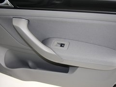 2013款 1.6L 手动 时尚型