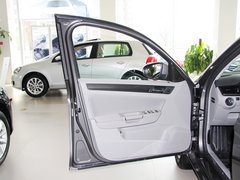 2013款 1.6L 手动 时尚型