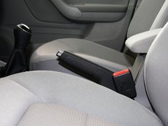 2013款 1.6L 手动 时尚型