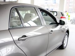 2013款 1.6L 手动 时尚型