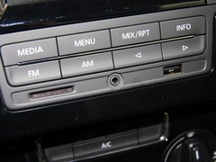 2013款 1.6L 手动 时尚型
