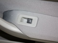 2013款 1.6L 手动 时尚型