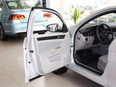 2013款 1.6L 手动 时尚型