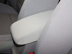 2013款 1.6L 手动 时尚型