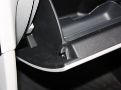 2013款 1.6L 手动 时尚型