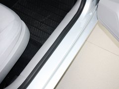 2013款 1.6L 手动 时尚型