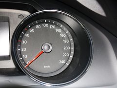 2013款 1.6L 手动 时尚型