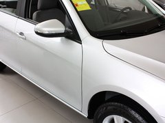 2013款 1.6L 手动 时尚型