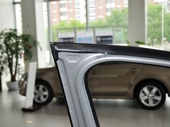2013款 1.6L 自动 时尚型