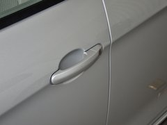 2013款 1.6L 自动 时尚型