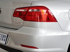 2013款 1.6L 自动 时尚型