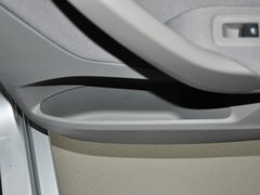 2013款 1.6L 自动 时尚型