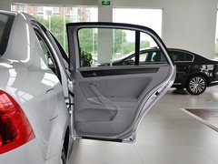 2013款 1.6L 自动 时尚型
