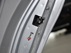 2013款 1.6L 自动 时尚型