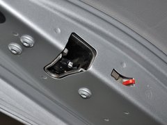 2013款 1.6L 自动 时尚型