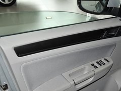 2013款 1.6L 自动 时尚型
