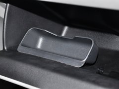 2013款 1.6L 自动 时尚型
