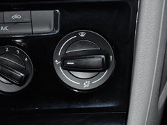 2013款 1.6L 自动 时尚型