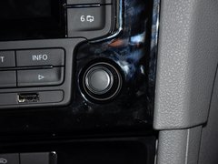 2013款 1.6L 自动 时尚型
