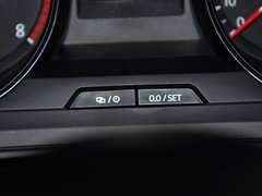 2013款 1.6L 自动 时尚型