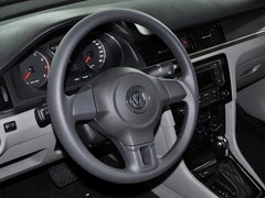 2013款 1.6L 自动 时尚型