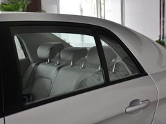2013款 1.6L 自动 时尚型