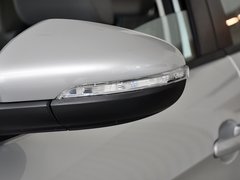 2013款 1.6L 自动 时尚型