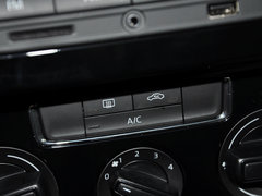 2013款 1.6L 自动 时尚型