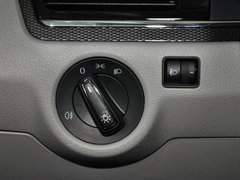 2013款 1.6L 自动 时尚型