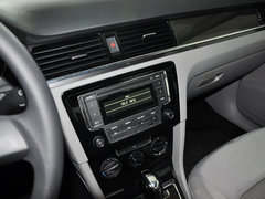 2013款 1.6L 自动 时尚型