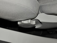 2013款 1.6L 自动 时尚型