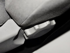 2013款 1.6L 自动 时尚型