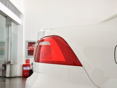 2013款 1.6L 自动 时尚型