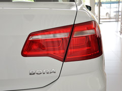 2013款 1.6L 自动 时尚型