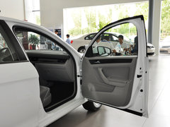 2013款 1.6L 自动 时尚型