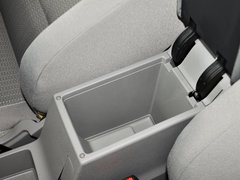 2013款 1.6L 自动 时尚型