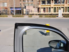 2013款 1.6L 自动 豪华型
