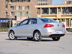 2013款 1.6L 自动 豪华型