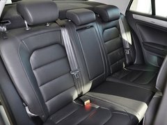 2013款 1.6L 自动 豪华型