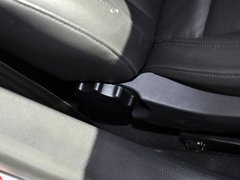 2013款 1.6L 自动 豪华型