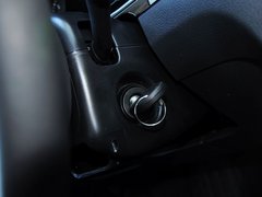 2013款 1.6L 自动 豪华型