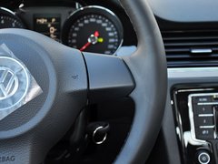 2013款 1.6L 自动 豪华型