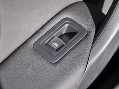 2013款 1.6L 自动 豪华型