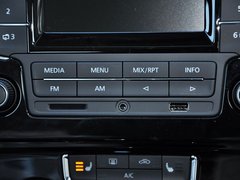 2013款 1.6L 自动 豪华型