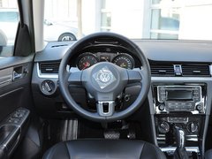 2013款 1.6L 自动 豪华型