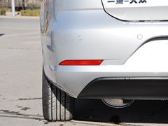 2013款 1.6L 自动 豪华型