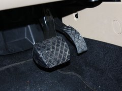 2013款 1.6L 自动 舒适型