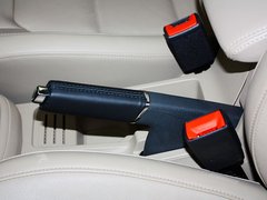 2013款 1.6L 自动 舒适型