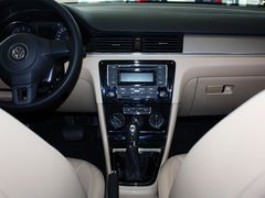 2013款 1.6L 自动 舒适型